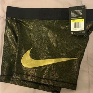 ✨NWT Rare Nike Pro Exercise Shorts
